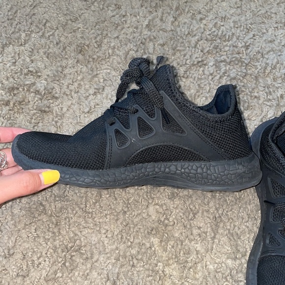 Bought these for work but they’re a bit too small - Picture 3 of 5